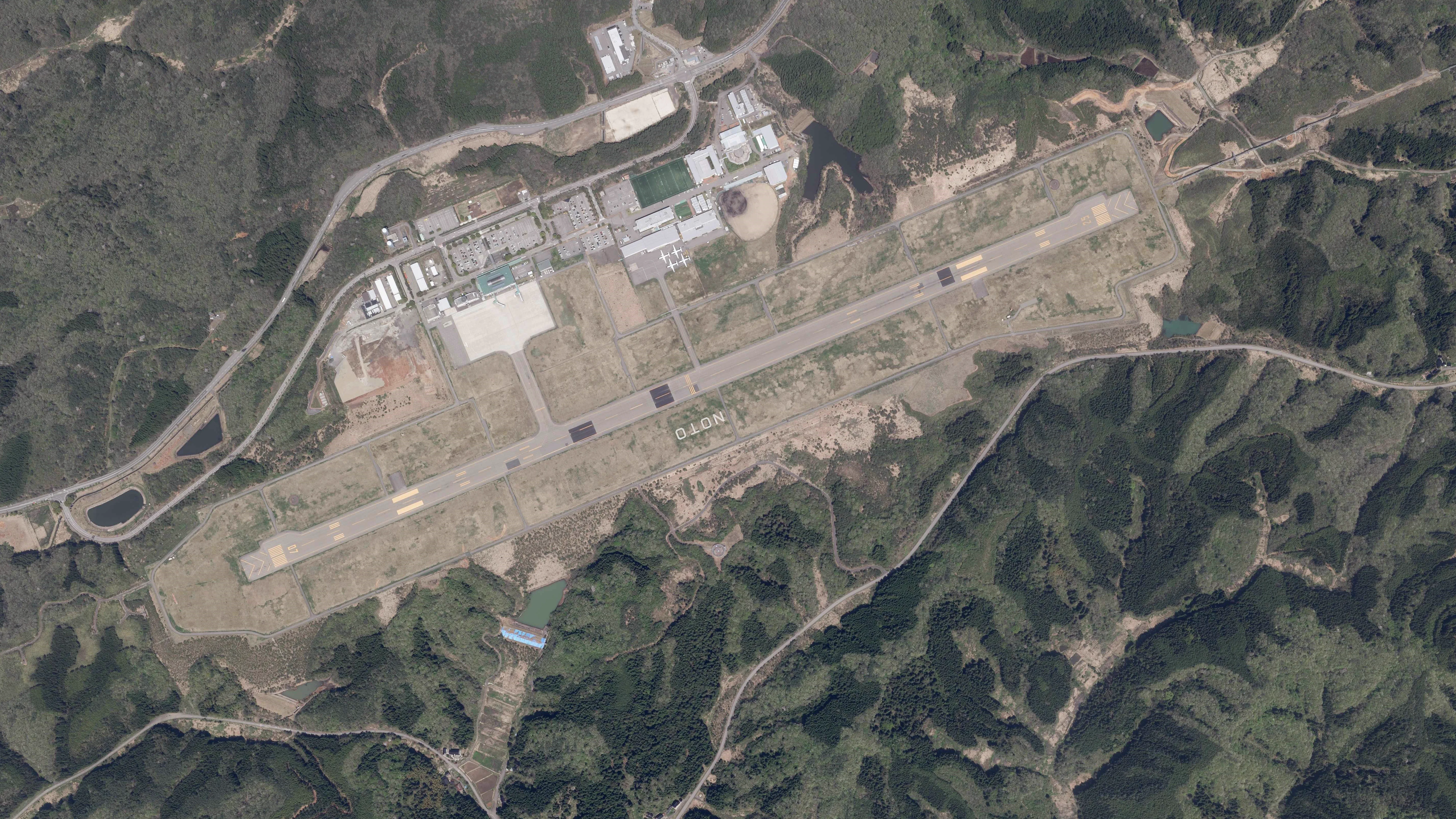 노토 사토야마공항 vs 고마쓰공항｜와지마·와쿠라·가나자와 입구 선택 관련 이미지