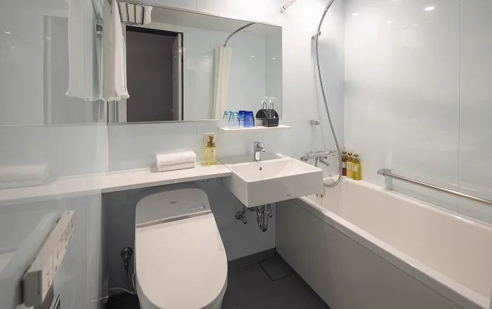 Hotel Intergate Osaka Umeda 객실 욕실과 당일치기 후 회복 동선