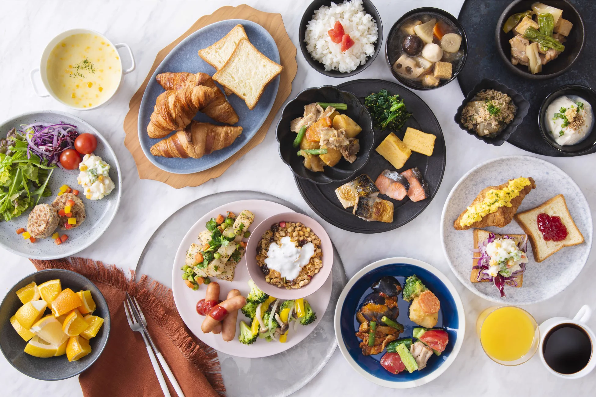 THE SINGULARI HOTEL 뷔페 조식과 즉석 조리 일식·양식 메뉴